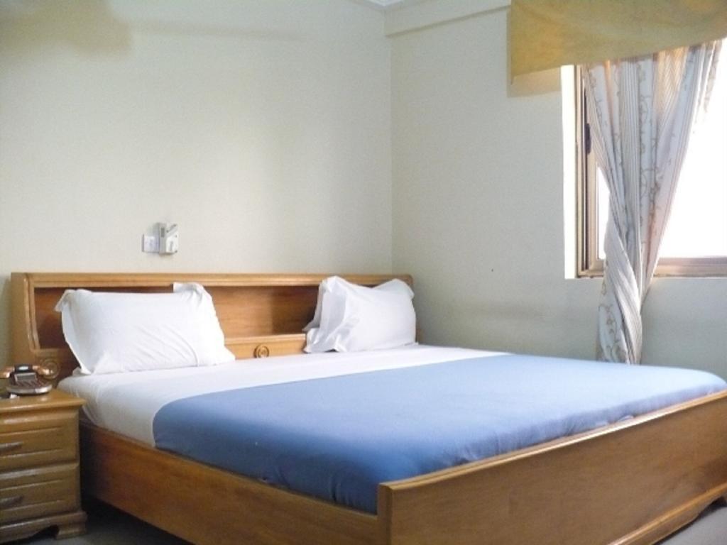 True Vine Hotel Kumasi Oda fotoğraf